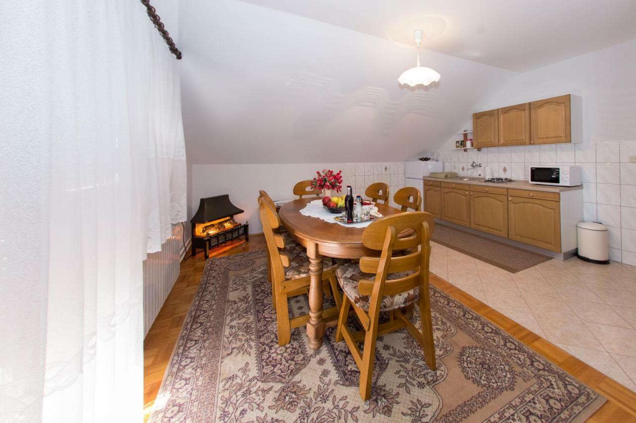 Apartman Dubravcic Apartment Otocac Ngoại thất bức ảnh