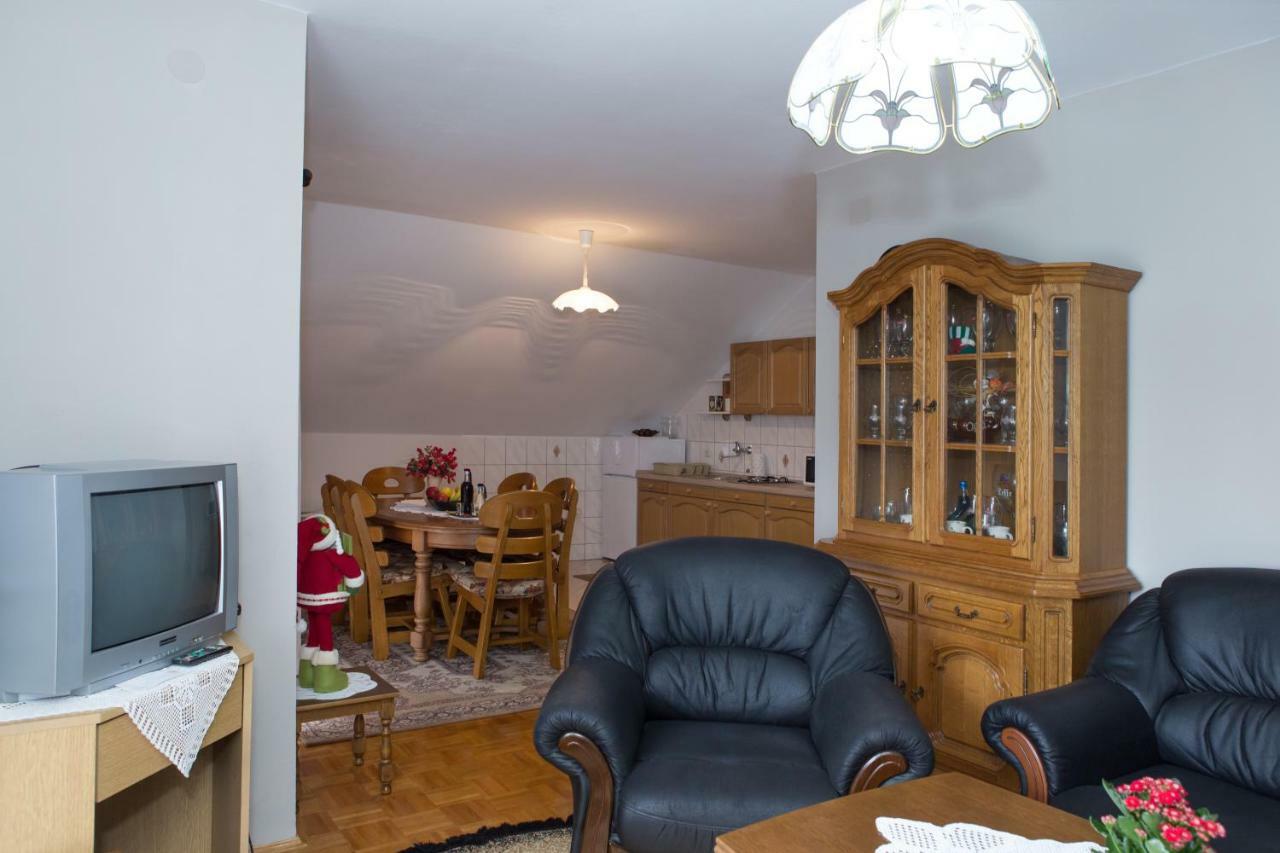 Apartman Dubravcic Apartment Otocac Ngoại thất bức ảnh